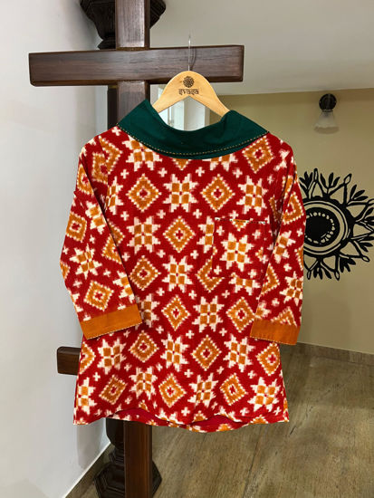 Bold & Block Teliya Rumal kurta