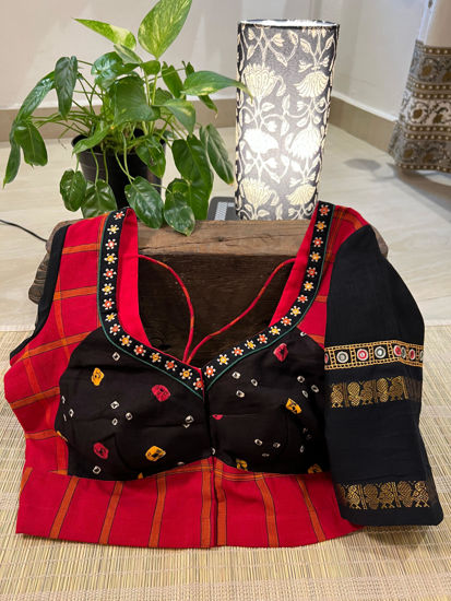 Red Sungudi x Black Bandhani