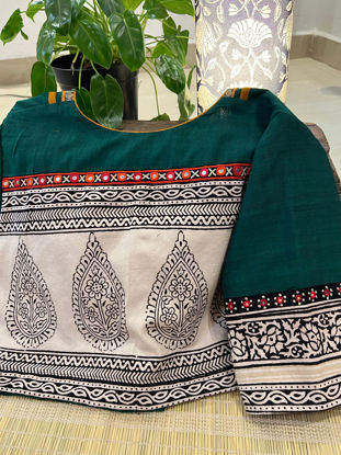 Green & Ivory – The Classic Contrast