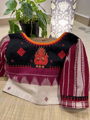 Bhumi in ivory and maroon