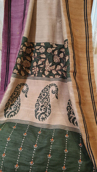 Ivory Whispers in Tussar 🌸