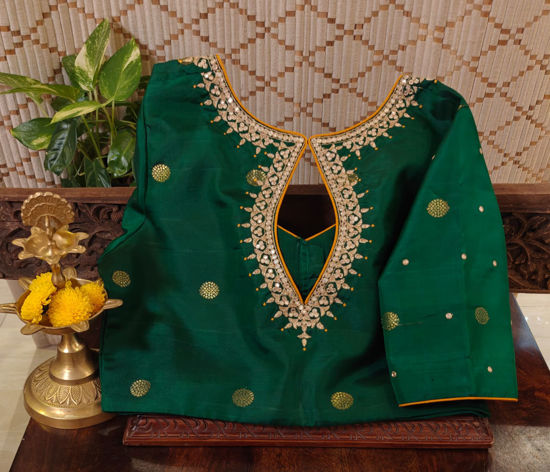 Emerald Glow – Ahalya Pure Silks ✨