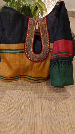 Old World Threads on tussar silk🪡