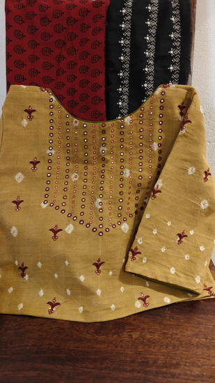 Hand-Knotted Sungudi Revival ✨