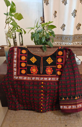 🌺 Maroon Tales & Tribal Threads ✨