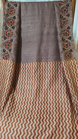 Chevron trails and Kalamkari tales