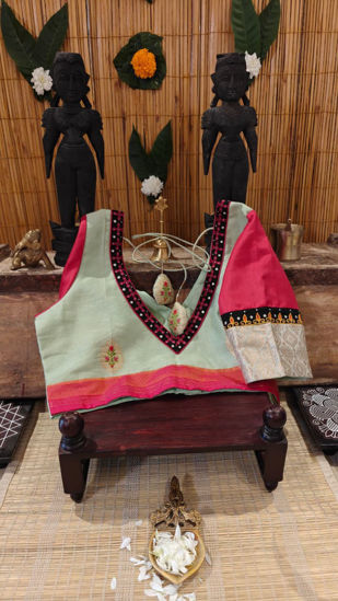 Pista & Fuchsia Kolams