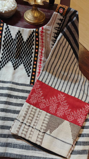 Ivory, Charcoal & Red — Kasuti