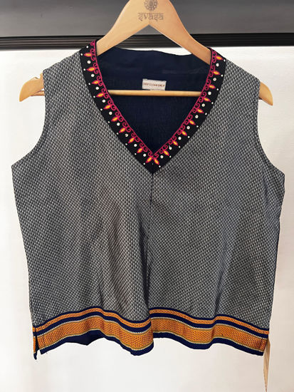 Grey mix black khun top