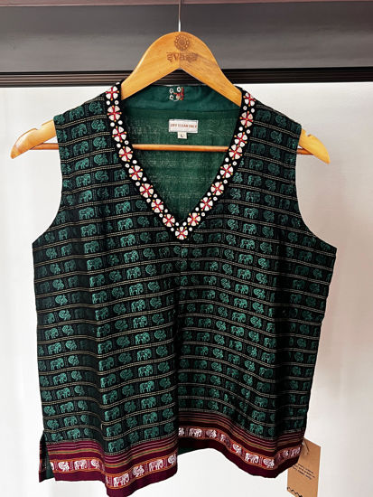 Emerald green khun top