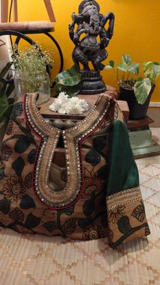 Floral Kalamkari in Quiet Gold