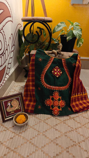 Emerald Rhythm in Kandangi 💚