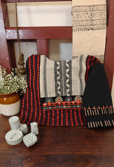 Red Kanchi — A Tribal Accent